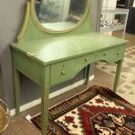 887 3500 DRESSING TABLE